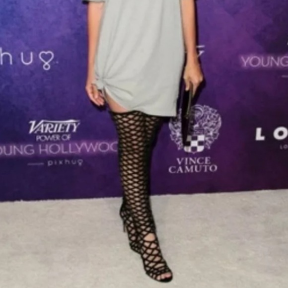 VINCE CAMUTO xx Keliana Gladiator Heels - Picture 6 of 8